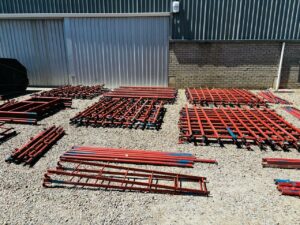 scaffolding, aluminium & woodworking tools