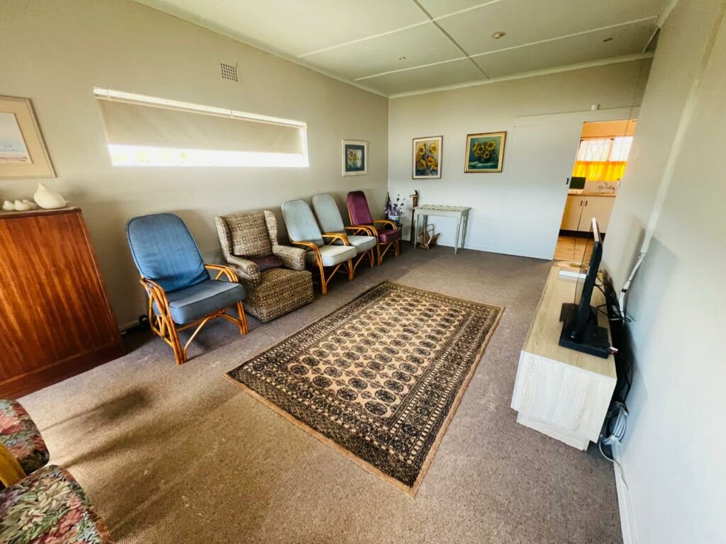 WhatsApp Image 2024-10-28 at 14.32.42 (1)